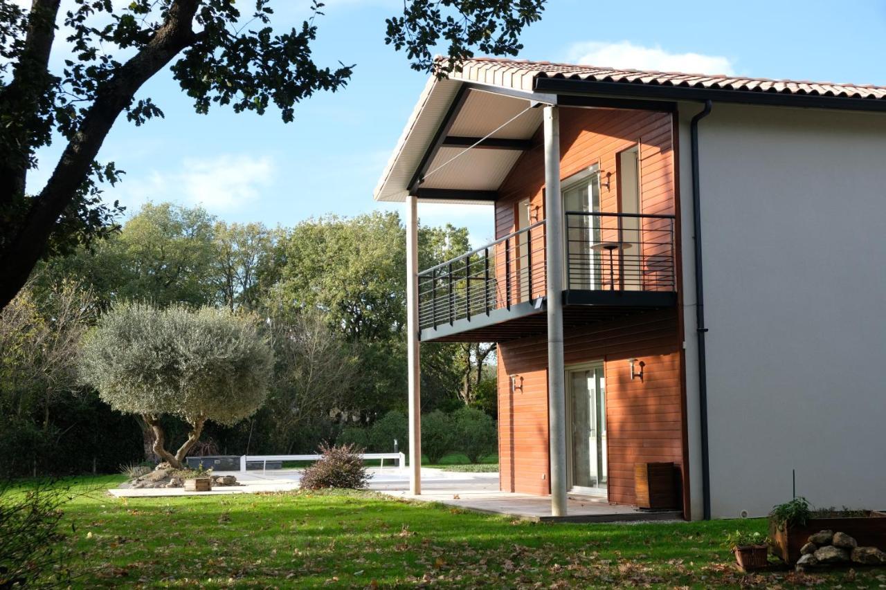 La Planette Bed & Breakfast Aussonne Bagian luar foto