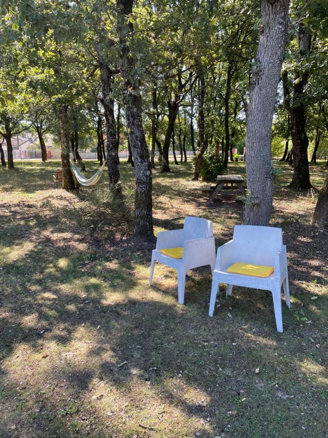 La Planette Bed & Breakfast Aussonne Bagian luar foto