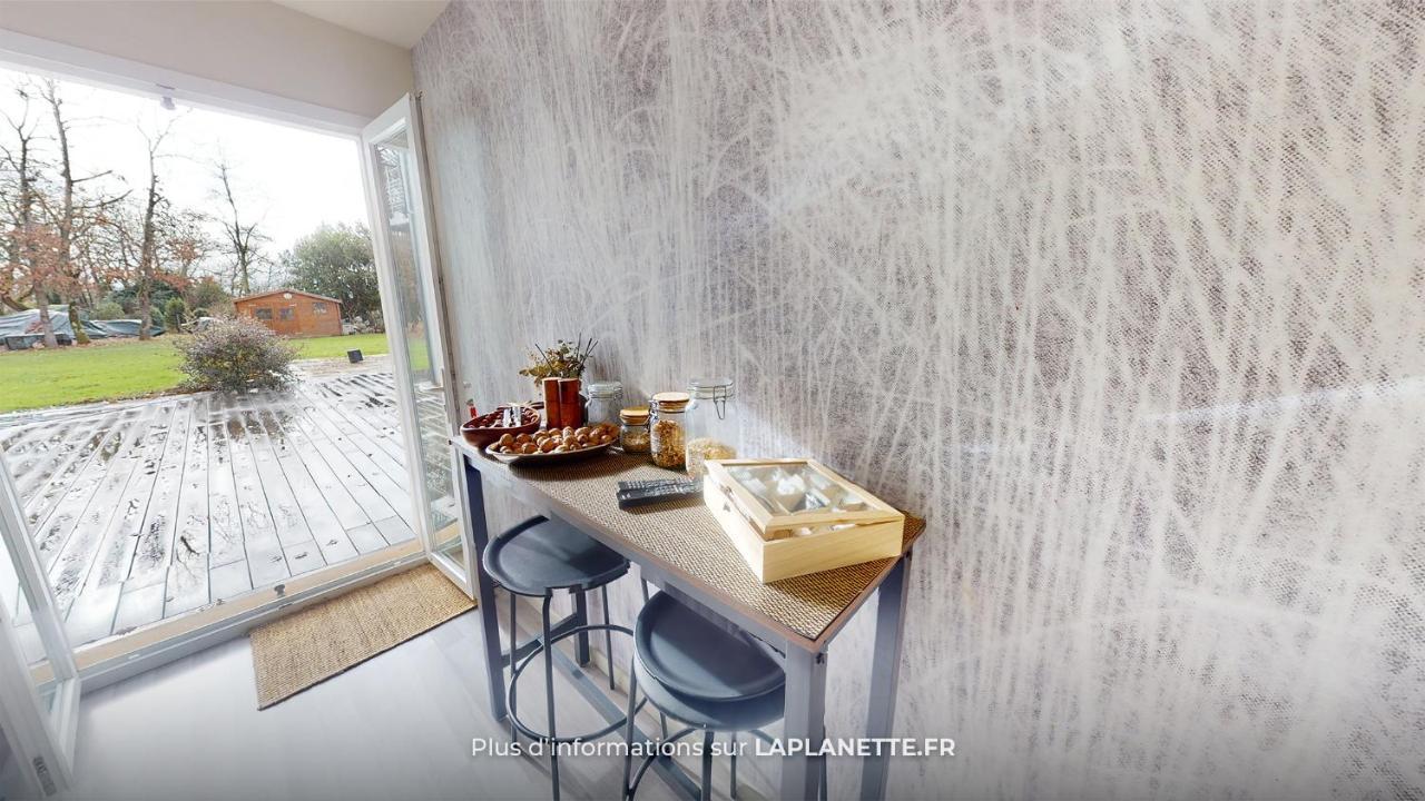 La Planette Bed & Breakfast Aussonne Bagian luar foto